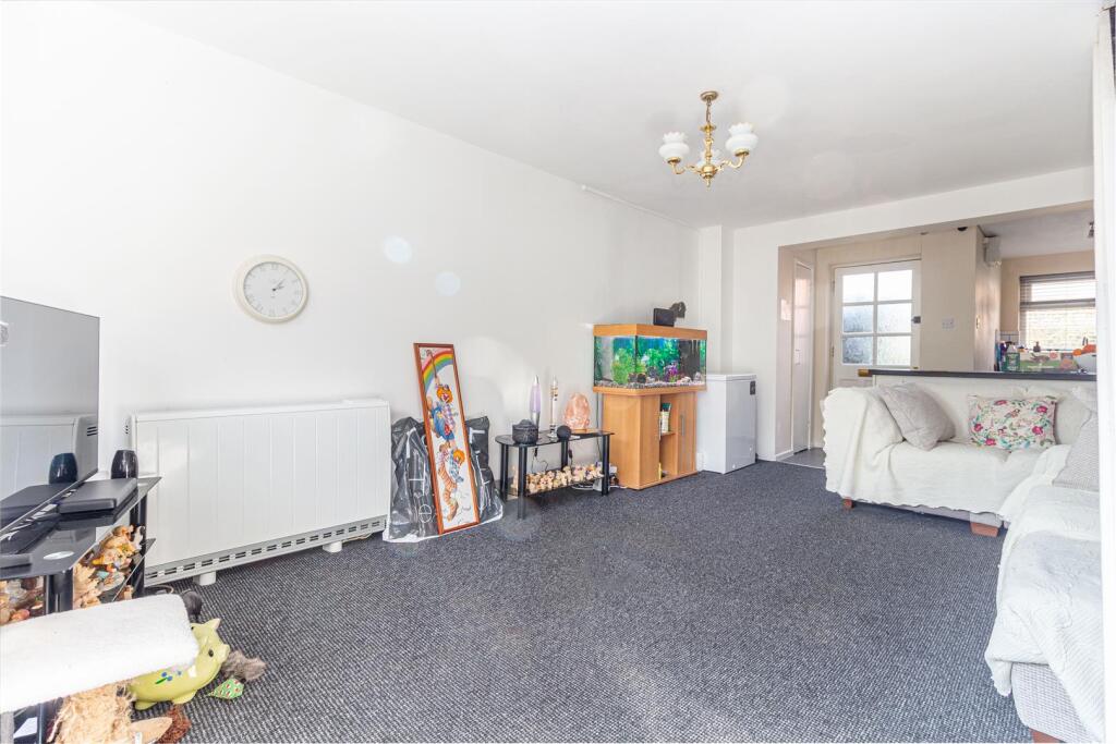 Living-room-2 24.jpg