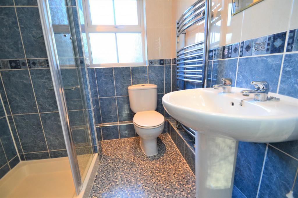 Master Ensuite