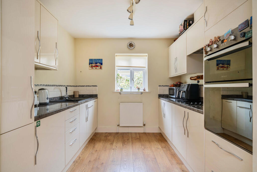 1331841-13-68a32c...