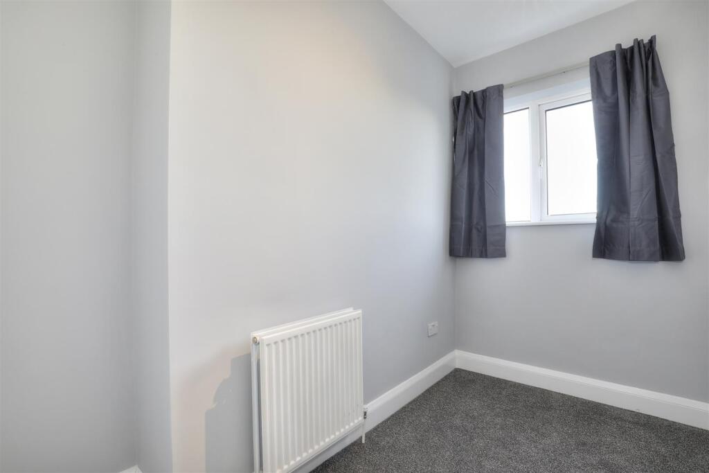 DW175053_4_6_tonemapped copy.jpg