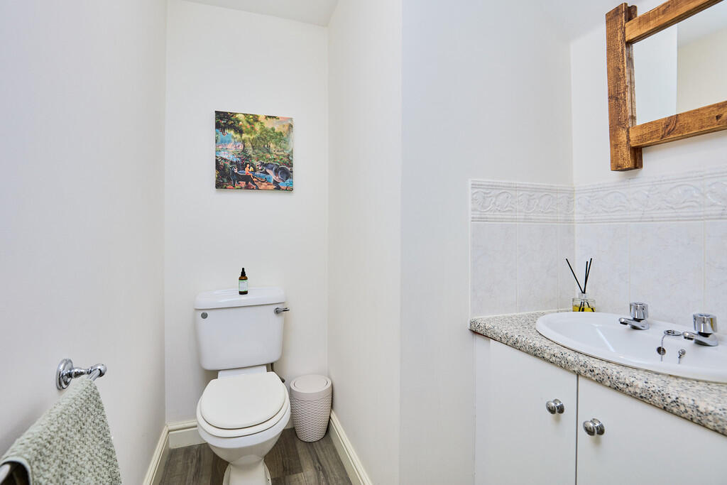 Edward Knight 202...