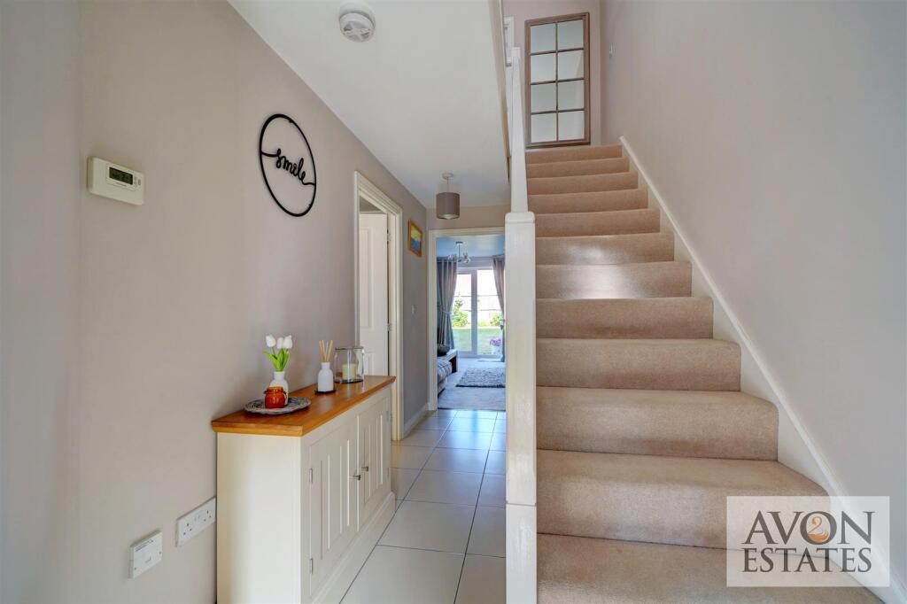 Entrance Hallway.jpg