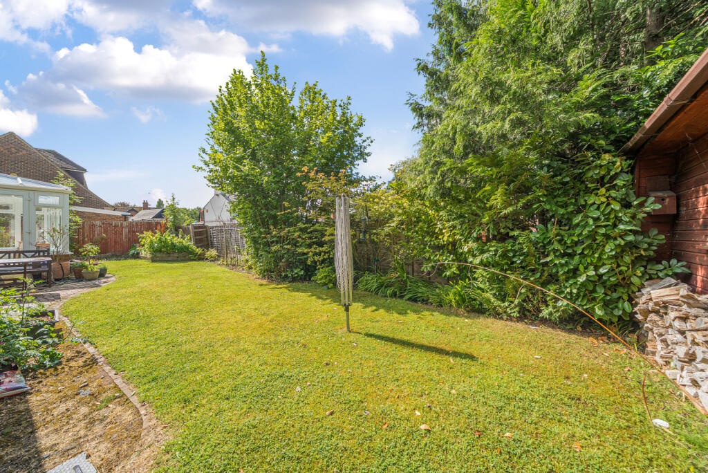 1316253-10-686ba0...