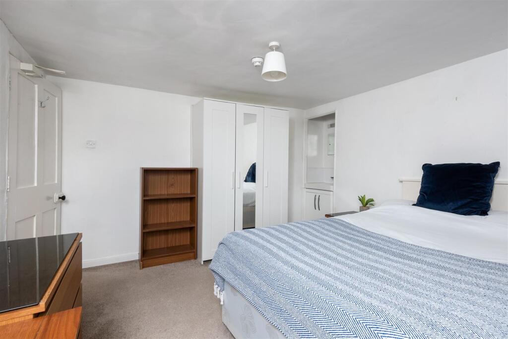 4 Beaufort East, Bath, BA1 6QF-13.jpg