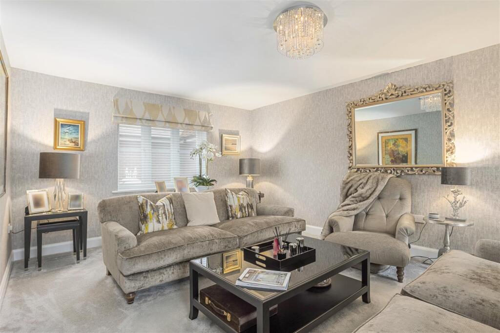 18 Baillie Park 316112 01.jpg