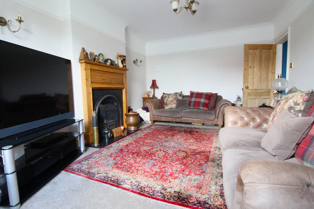 lounge 2