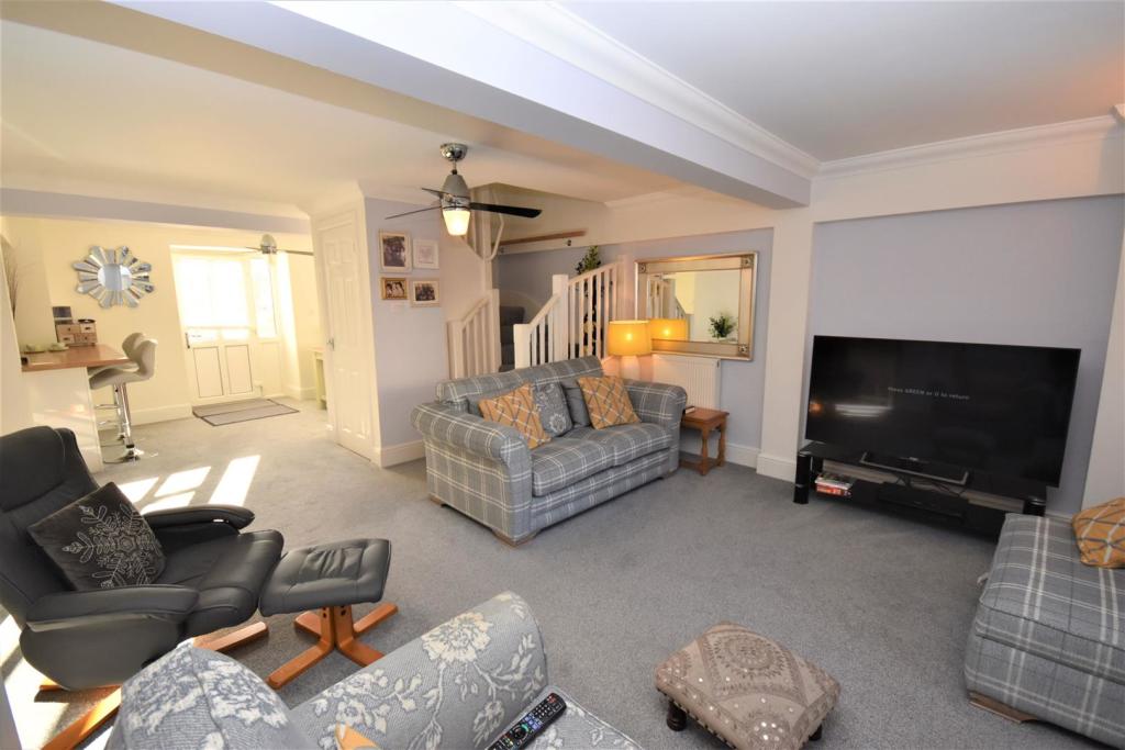 Open Plan Living.JPG