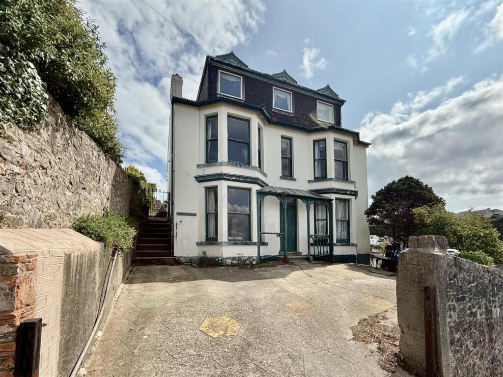 Front &amp; Drive.JPG