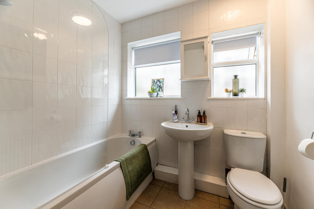 57 Jarvis Road 03...