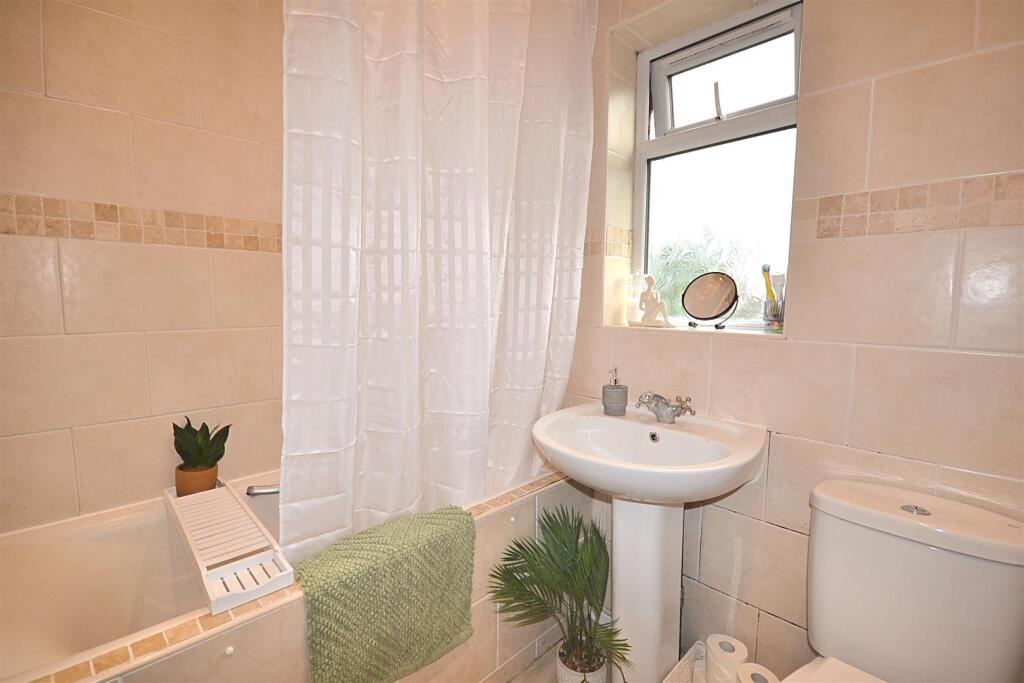 5 - 2025-01-16T124842.702.jpg