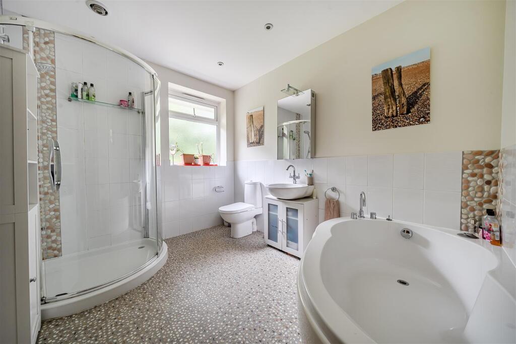 Ground floor family bathroom