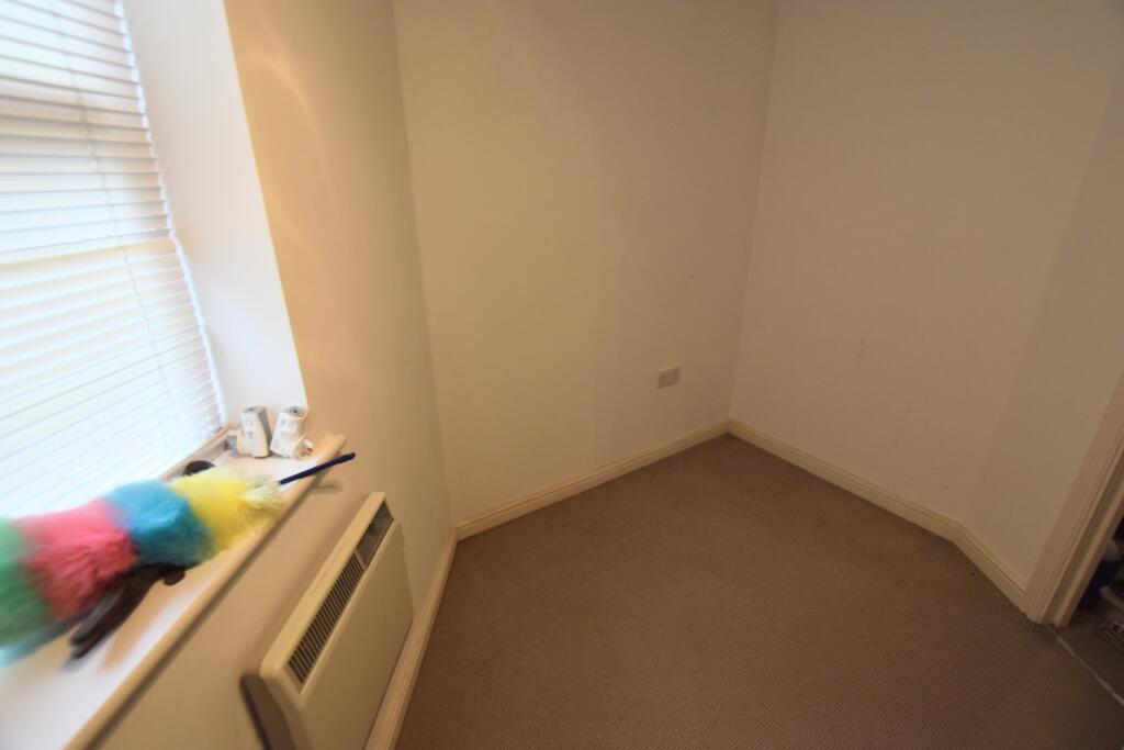 33 Kendall Place second bedroom