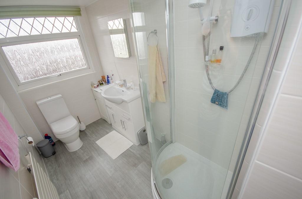 Shower room.jpg