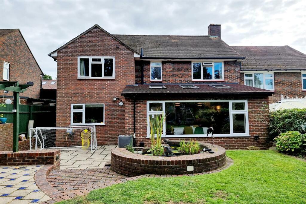 REAR ELEVATION OF PROPERTY: