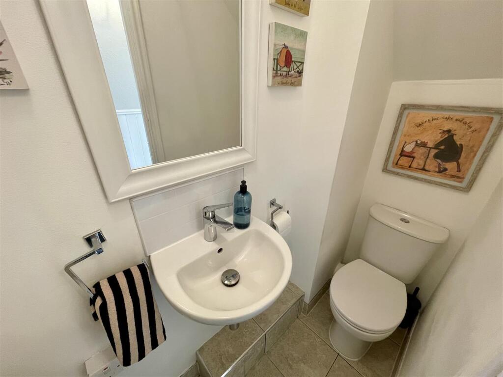 Ground Floor Cloakroom