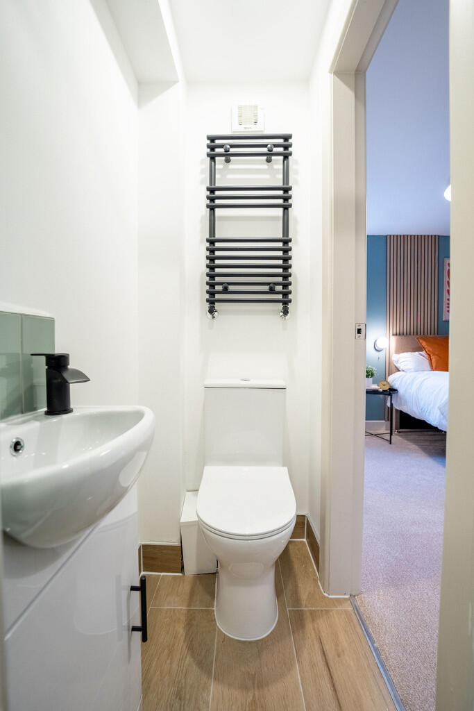 64HamiltonRd-Phot...