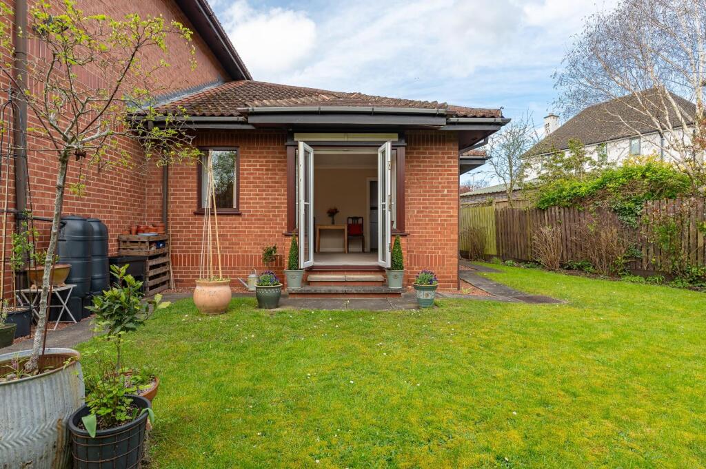 31 princess court-6.jpg