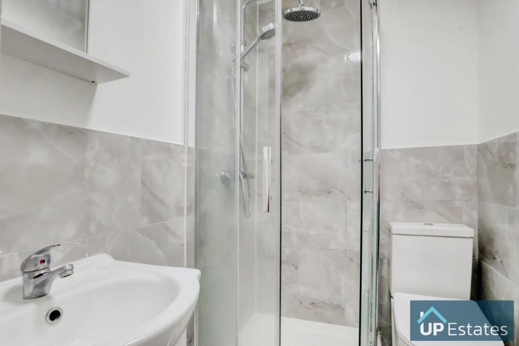 SHOWERROOM 2