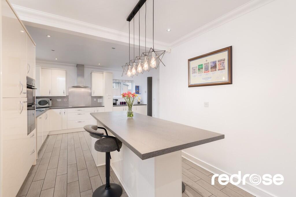 web_1 Highland Dr...