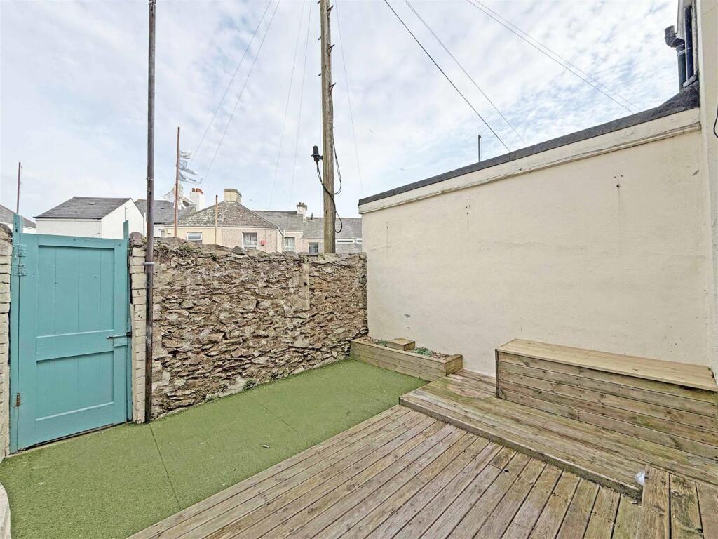 Maristow Avenue 46 - Garden 2 New.jpg