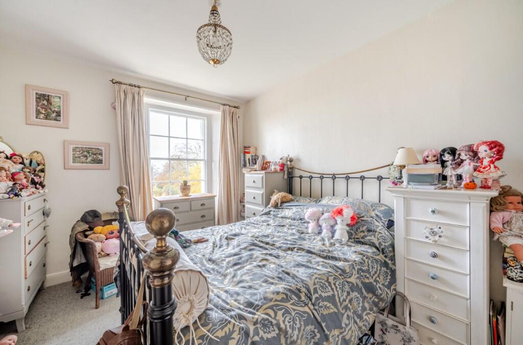 Main bedroom