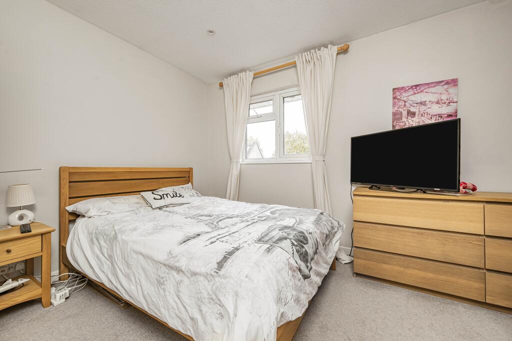 Photo Oct 14 2025, 9