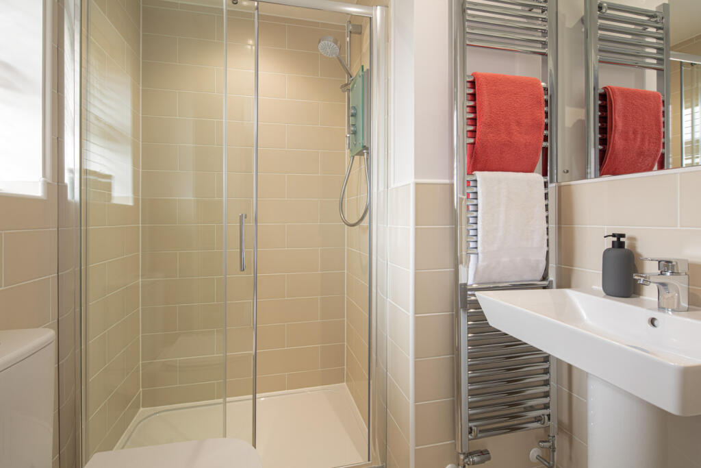 En suite in the Hadley 3 bedroom home