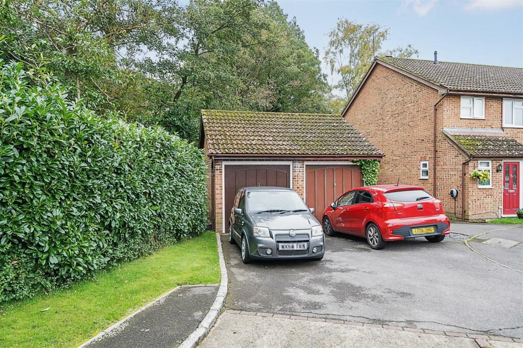 Garage and Parking.jpg