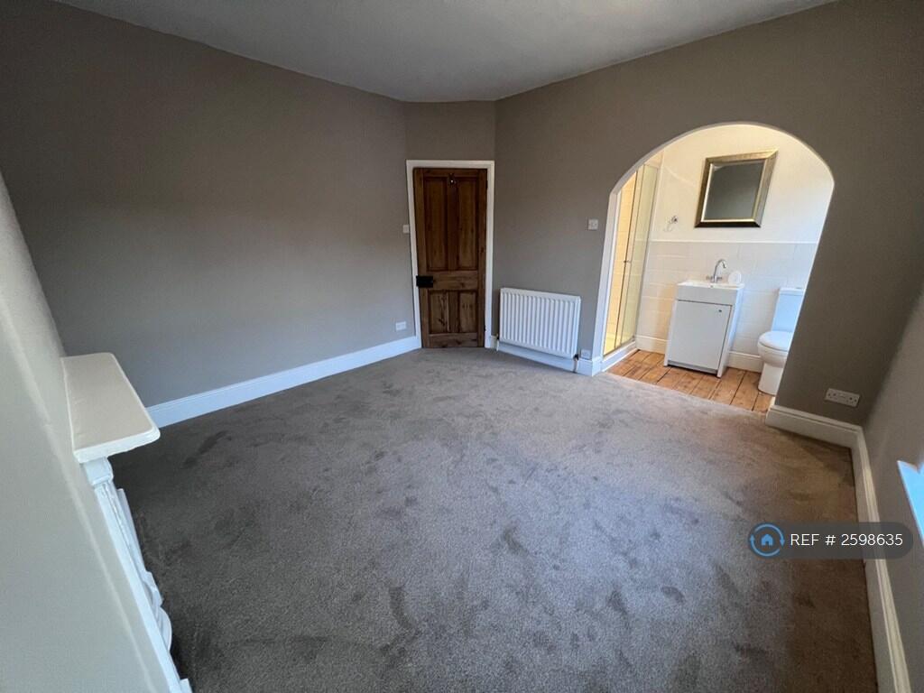 Front / Master Bedroom