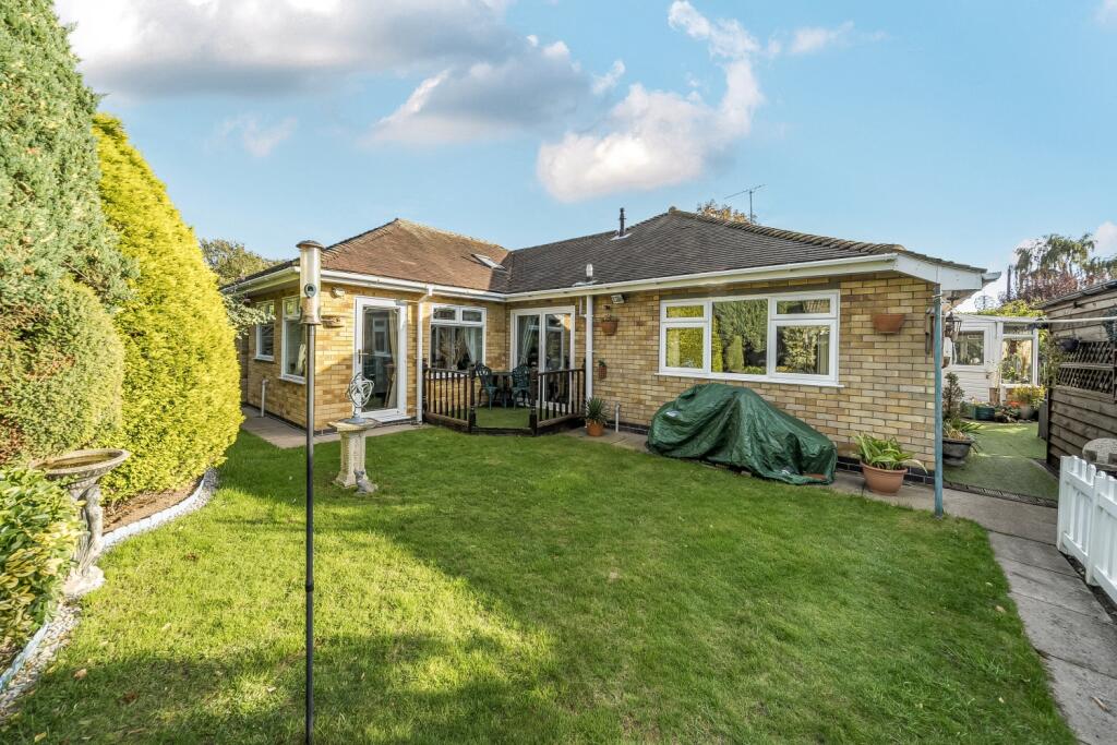 1361954-3-68e41b21f0e11