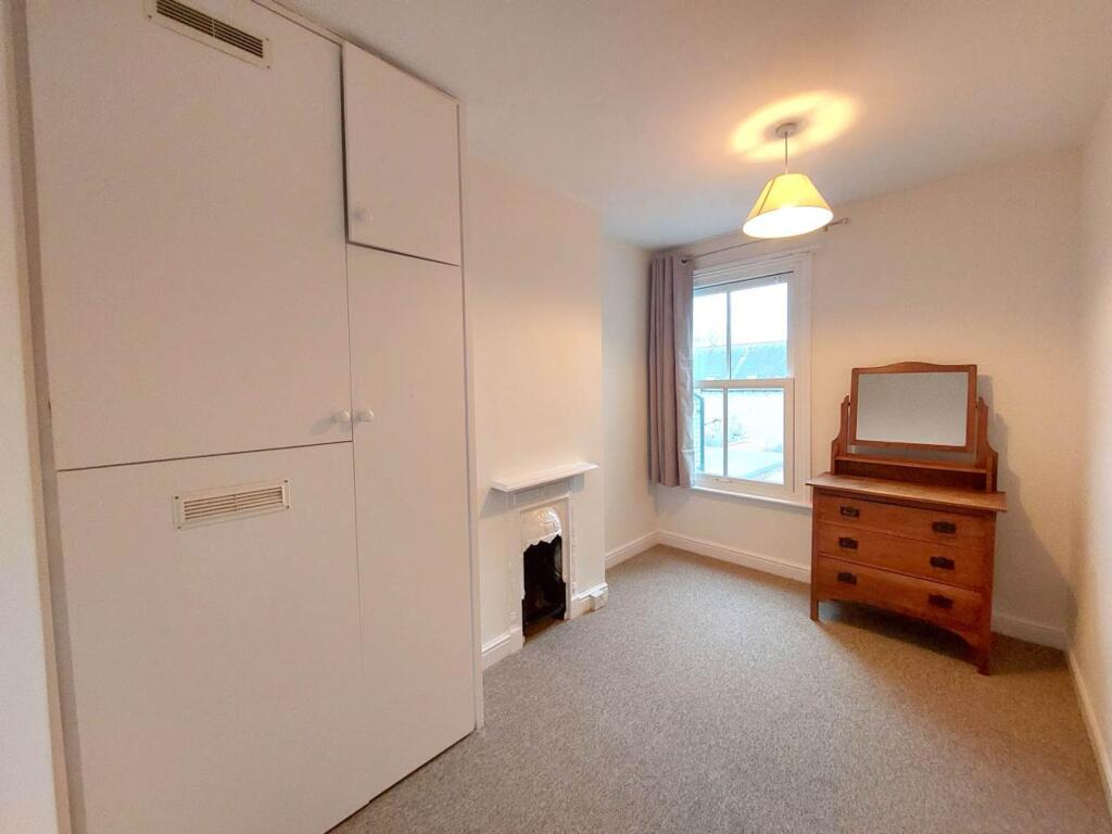 Bedroom Rear Left