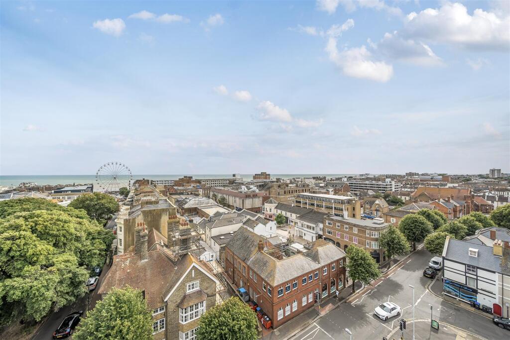 For Sale by Aspire Residential | Arundel Lodge