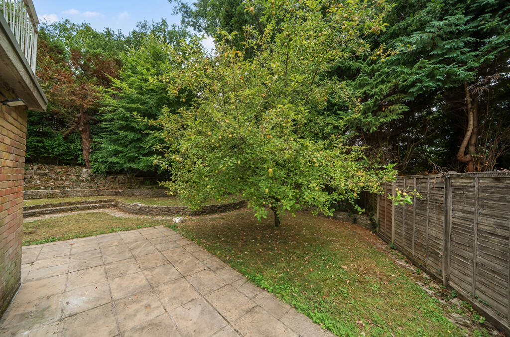 1334251-18-6894ce...