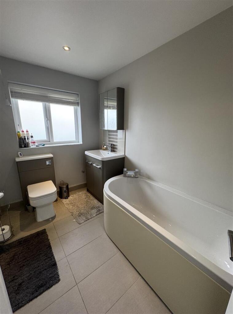 Main Bathroom