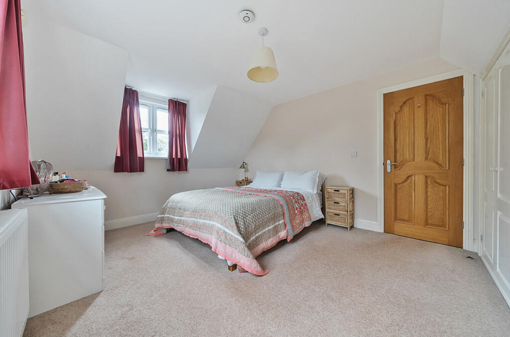 1328939-7-687e3d4...