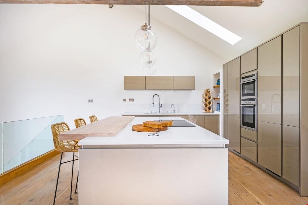 40f7e899-15cb-437b-858c-c8c91ca431b8