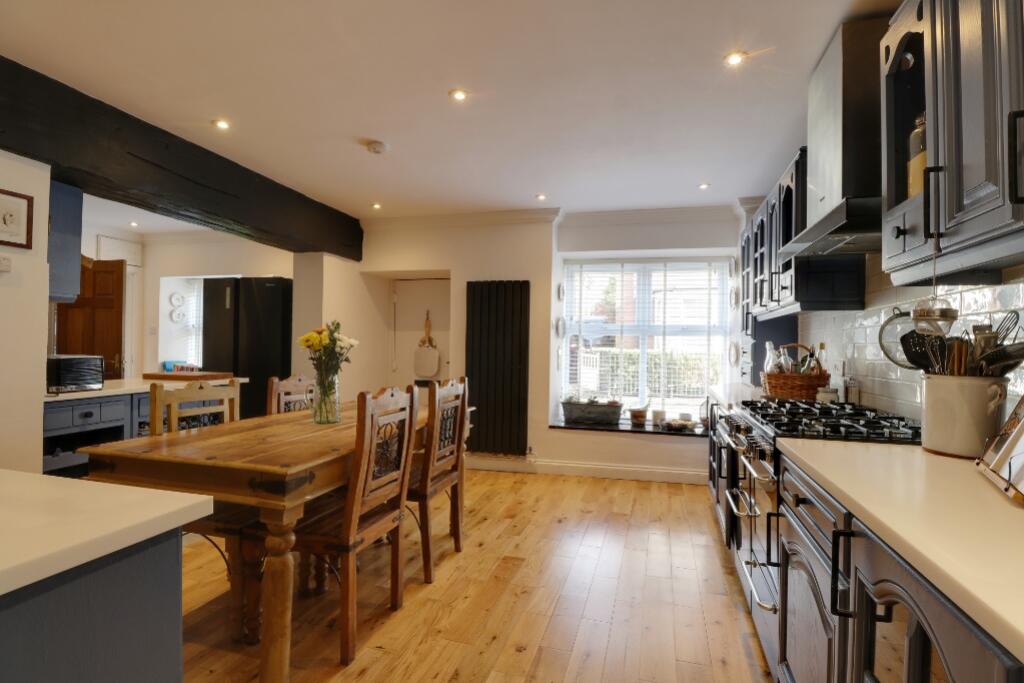 Kitchen Diner