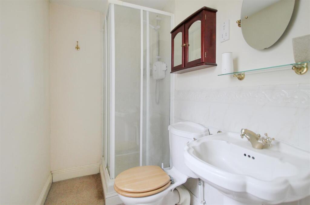 9017362-102826-133845373475084365-7b446e6c-d1fe-c0