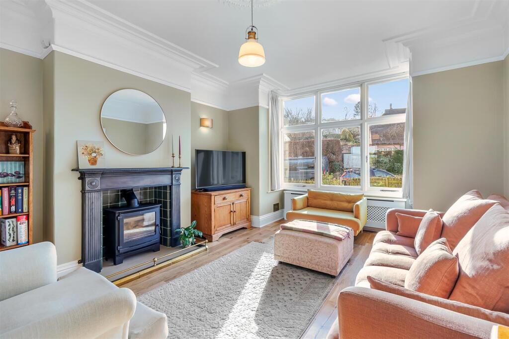 Sitting Room 2.jpg
