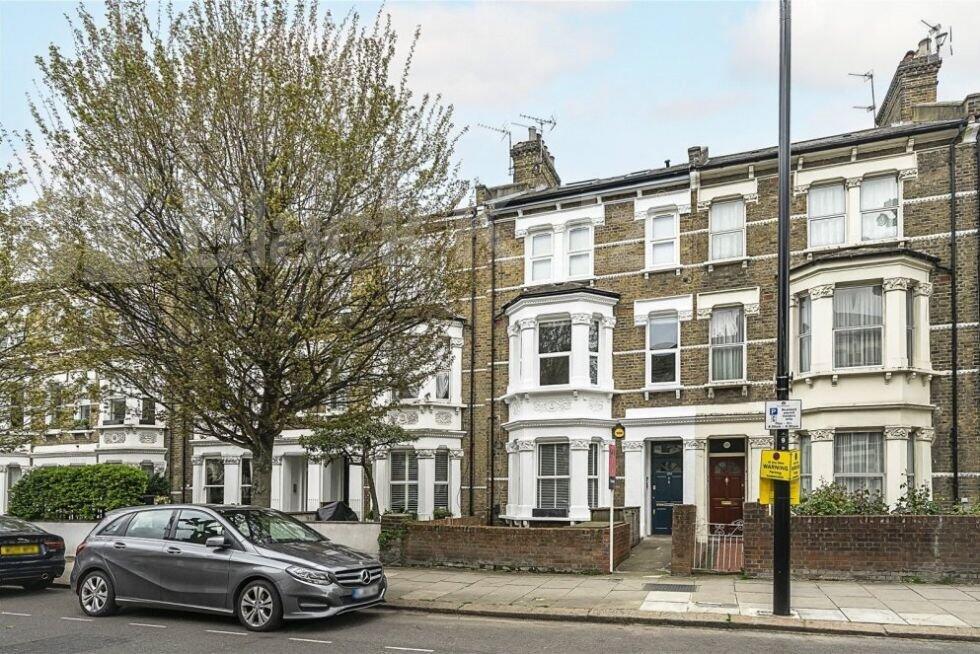 Fernhead Road, Maida Vale / Queens Park W9