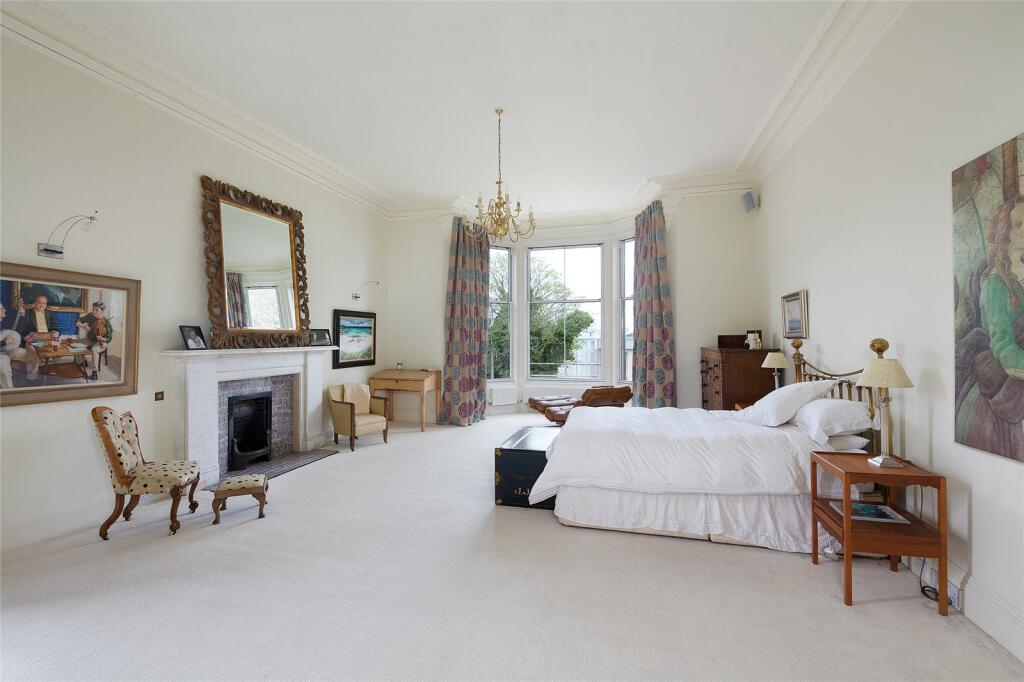 Principal Bedroom