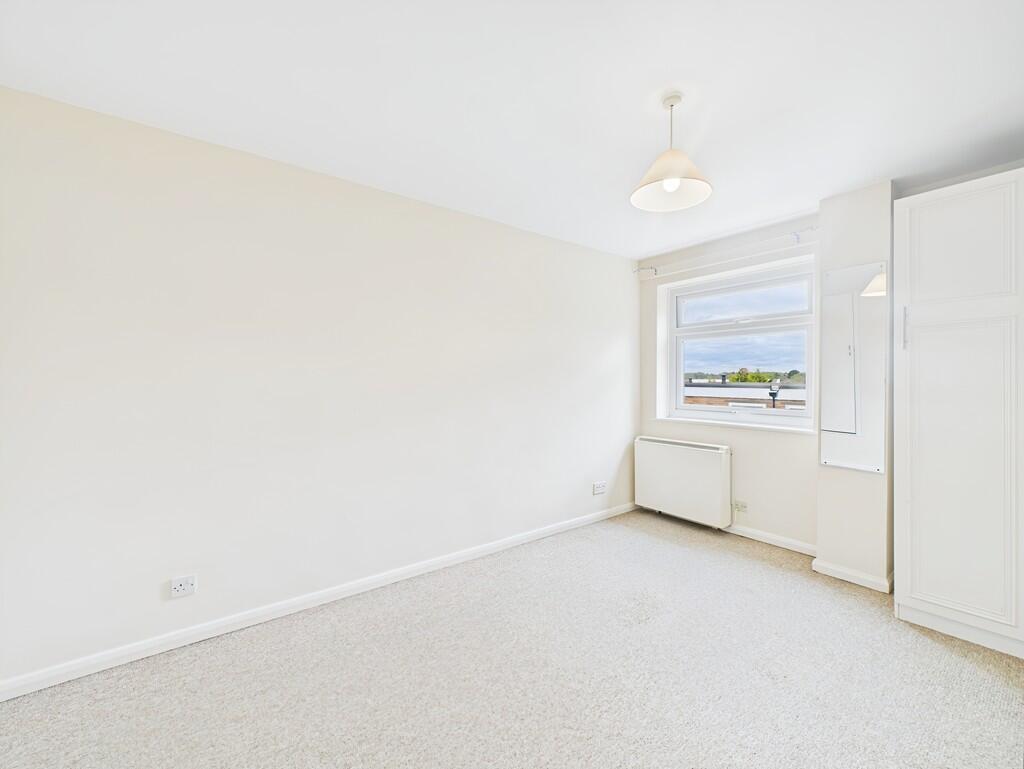 bedroom 1,