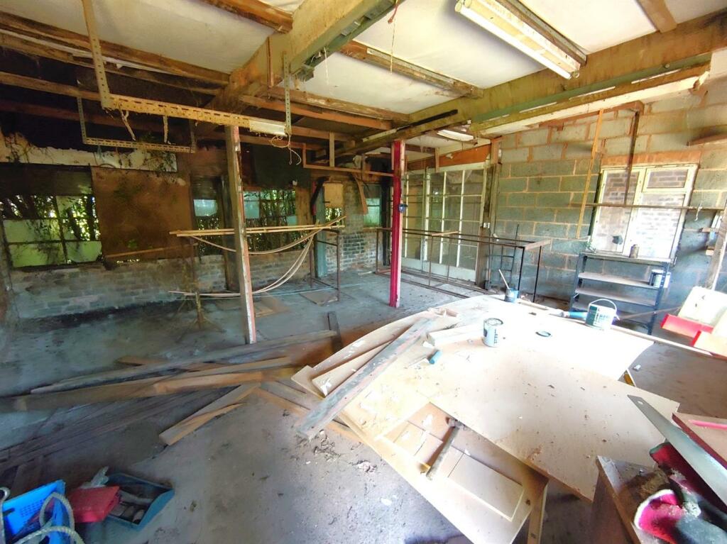 Workshop a.JPG