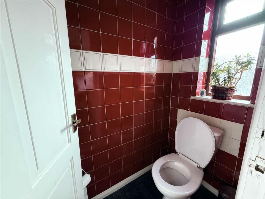 DOWNSTAIRS WC