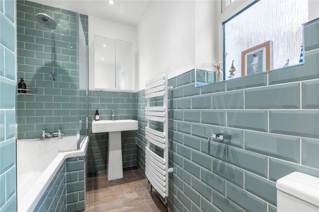 Bathroom P1