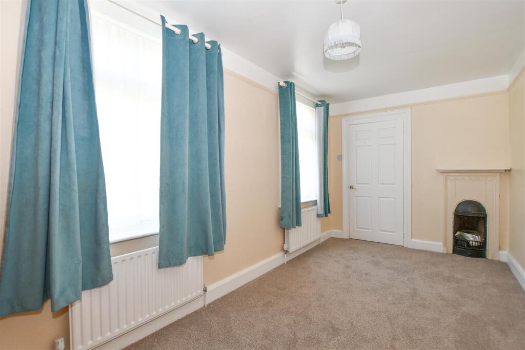 Bedroom One.jpg
