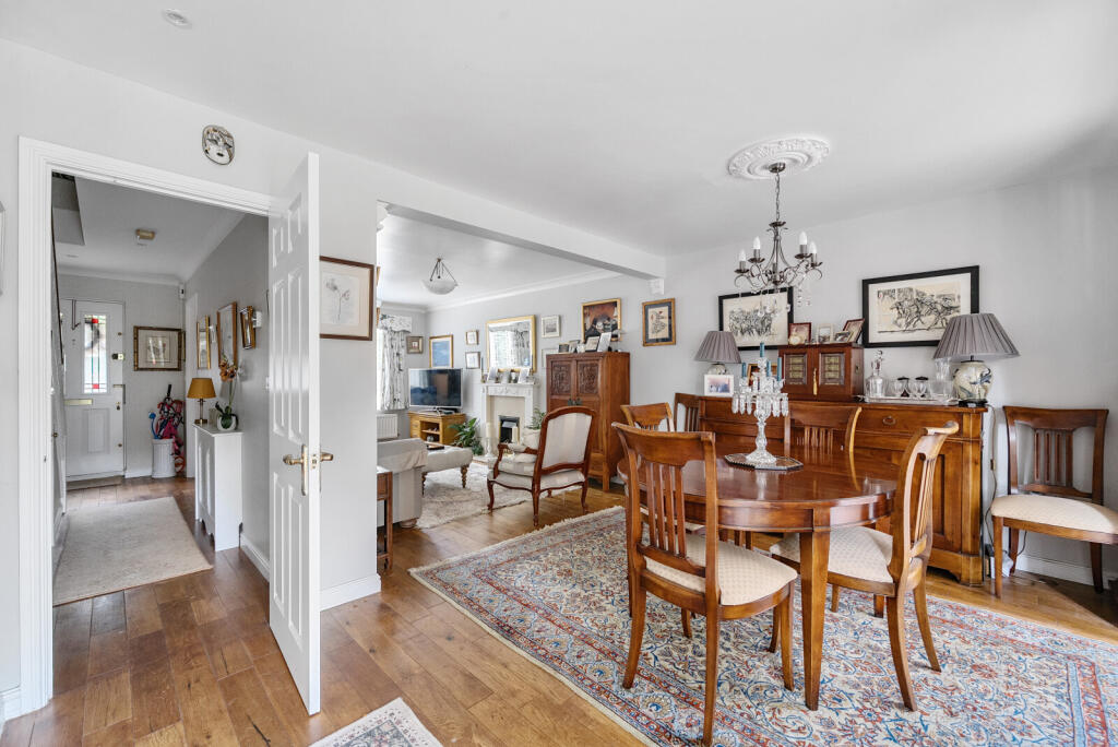 1320917-19-686bf9...