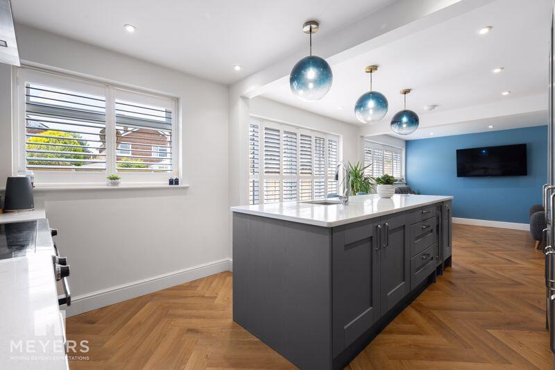 Kitchen/Diner/Living