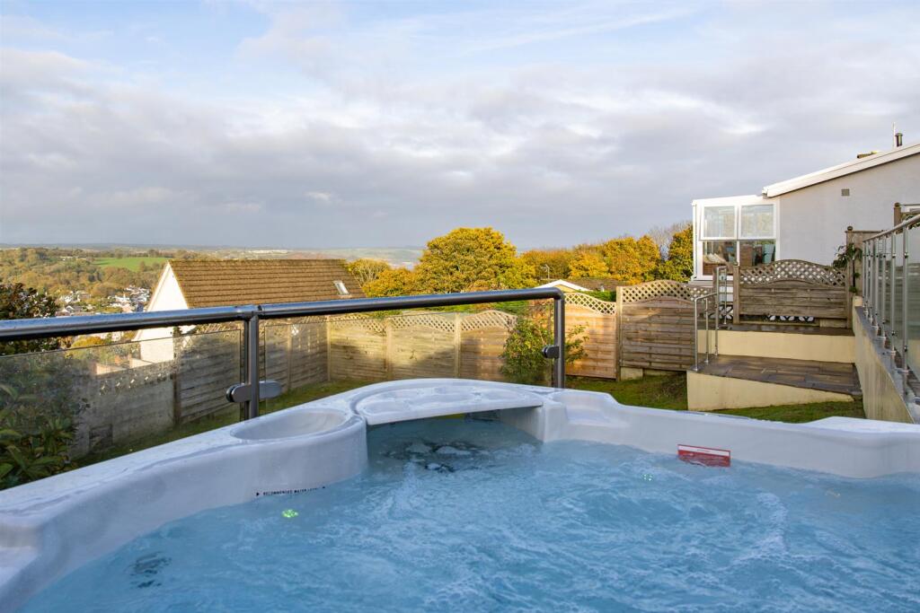 4 Bevlin Hall Saundersfoot -   Final Edits_-25.jpg