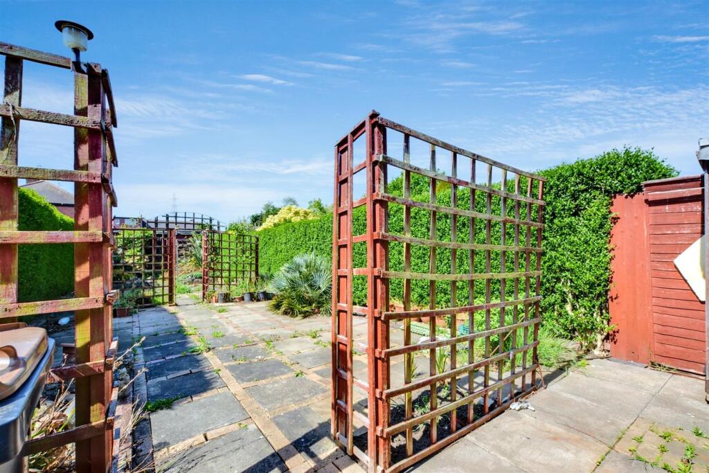 Garden_1.jpeg
